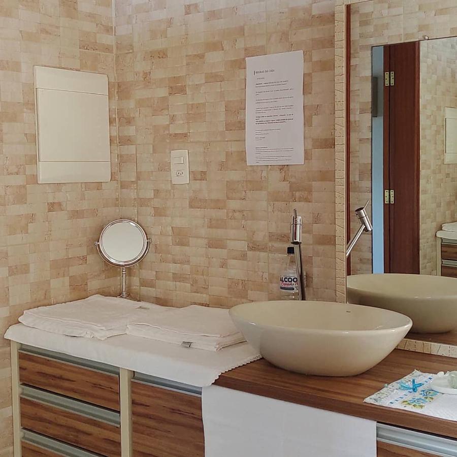 Familiar Morada Lua Nova Homestay *